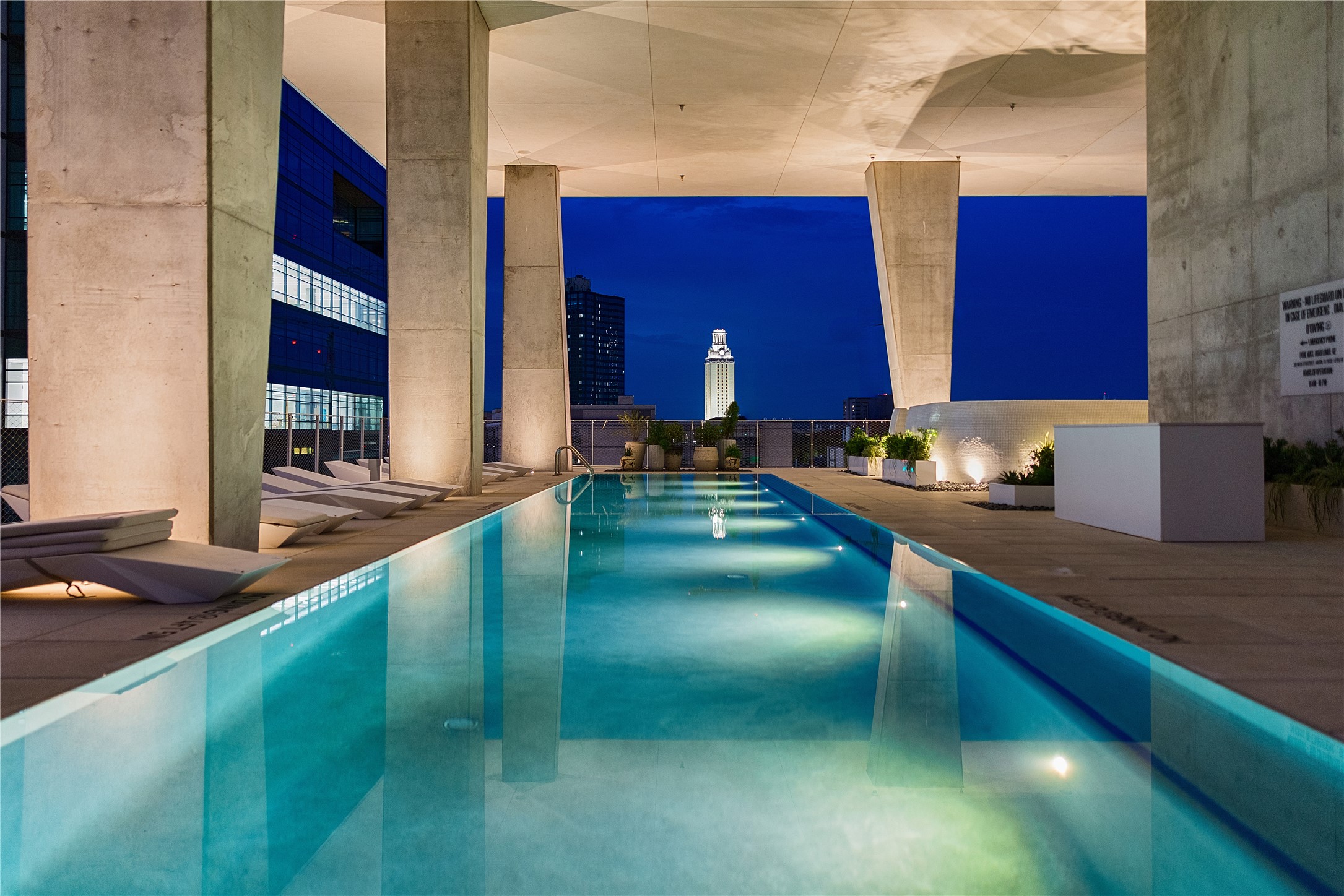 313 West 17th Street, Unit 1702 Austin, TX 78701 - Photo 14 of 34 AMENITIES. Elevated amenity deck on the tenth floor includes: Covered Lap Pool, Outdoor Cooking & Dining, Fire Pit Lounge, Sauna, Hot & Cold Plunge Pool, Exercise Facility, Dog Park w/ Washing Station, Conference Room / Private Dining, Club Room w/ Kitchen. Ground floor amenities include 24/7 Concierge, Lobby and two (2) retail spaces.