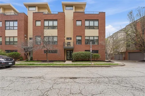 $749,950 | 4547 Washington Street, Unit B1, Kansas City, MO 64111
