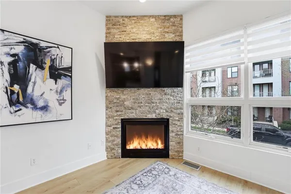 $749,950 | 4547 Washington Street, Unit B1, Kansas City, MO 64111