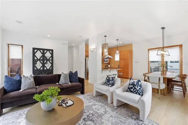 $749,950 | 4547 Washington Street, Unit B1, Kansas City, MO 64111