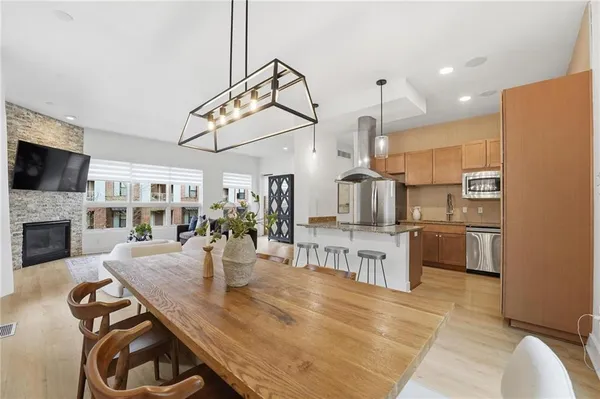 $749,950 | 4547 Washington Street, Unit B1, Kansas City, MO 64111