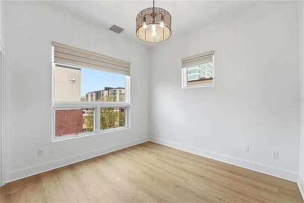 $749,950 | 4547 Washington Street, Unit B1, Kansas City, MO 64111