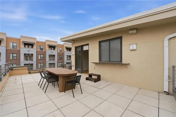 $749,950 | 4547 Washington Street, Unit B1, Kansas City, MO 64111