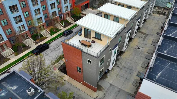 $749,950 | 4547 Washington Street, Unit B1, Kansas City, MO 64111