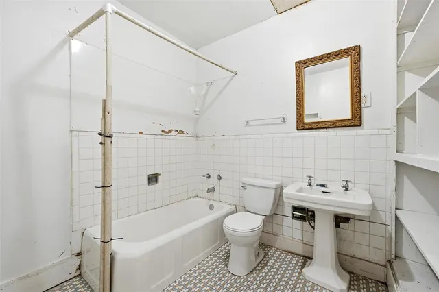 $375,000 | 1601 Columbus Avenue, Waco, TX 76701