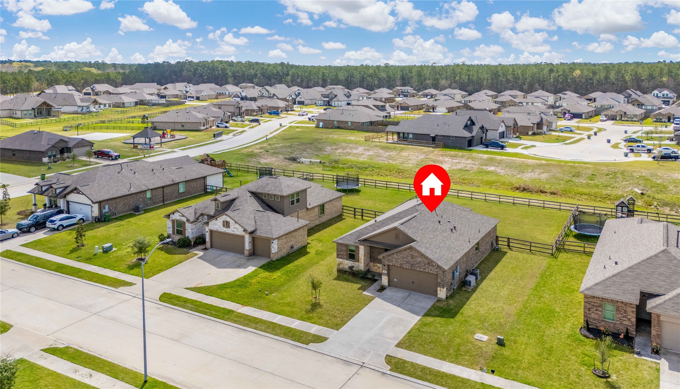 213 Kickapoo Drive Anahuac, TX 77514 - Photo 2 of 37