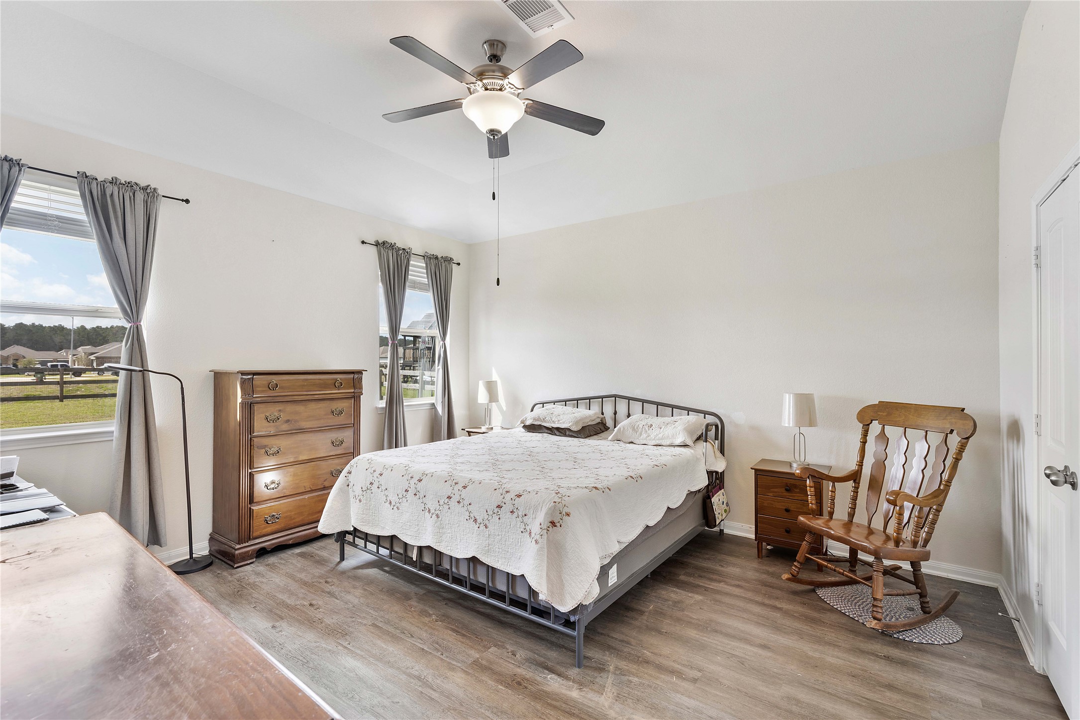 213 Kickapoo Drive Anahuac, TX 77514 - Photo 21 of 37