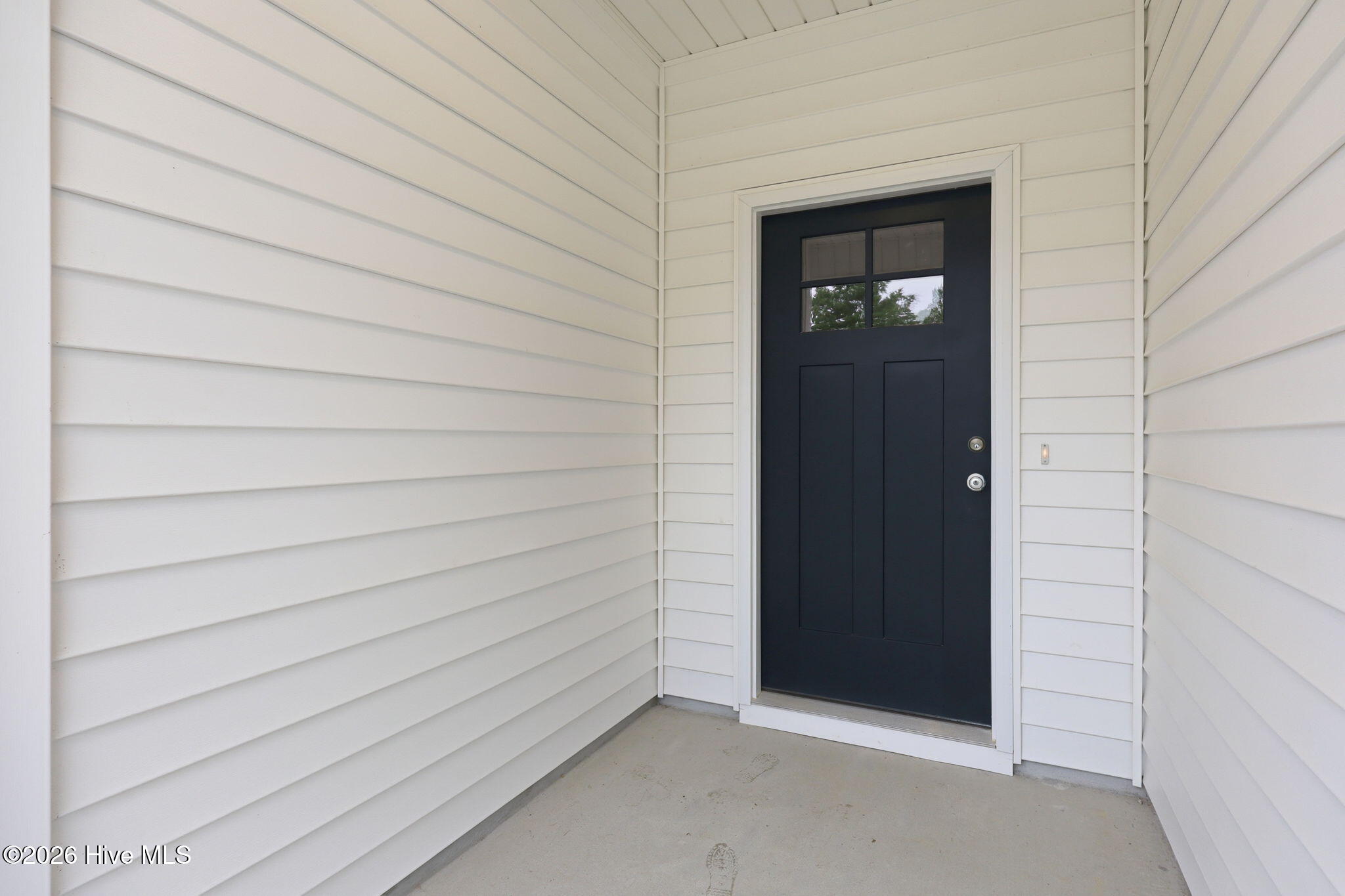 919 Albrittons Road Kinston, NC 28504 - Photo 5 of 41 IMG_1810
