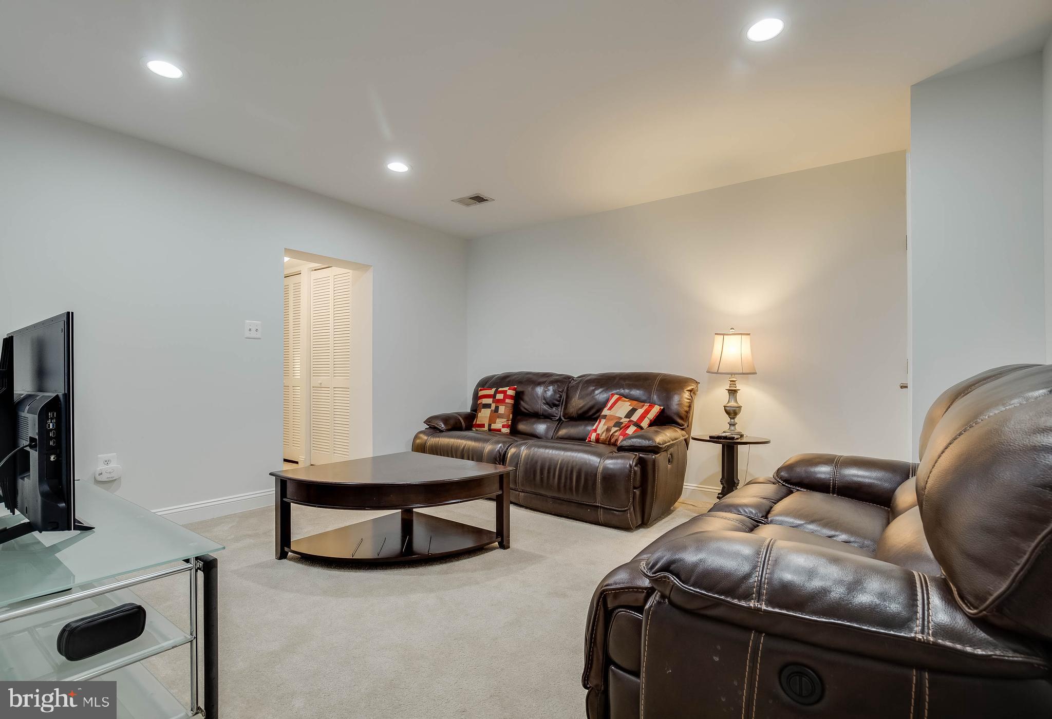 4613 Sargent Road Northeast Washington, DC 20017 - Photo 20 of 32 Gallery Image 20