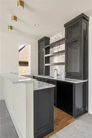 $14,000 | 6028 Richmond Avenue, Dallas, TX 75206