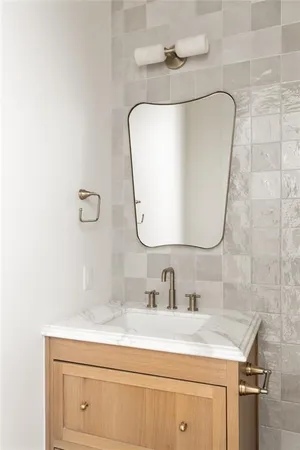 $14,000 | 6028 Richmond Avenue, Dallas, TX 75206