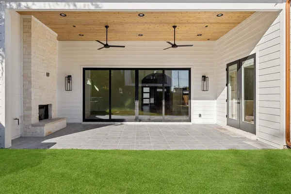 $14,000 | 6028 Richmond Avenue, Dallas, TX 75206