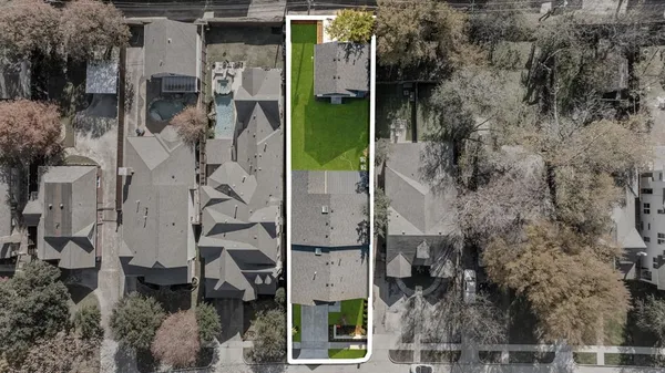 $14,000 | 6028 Richmond Avenue, Dallas, TX 75206