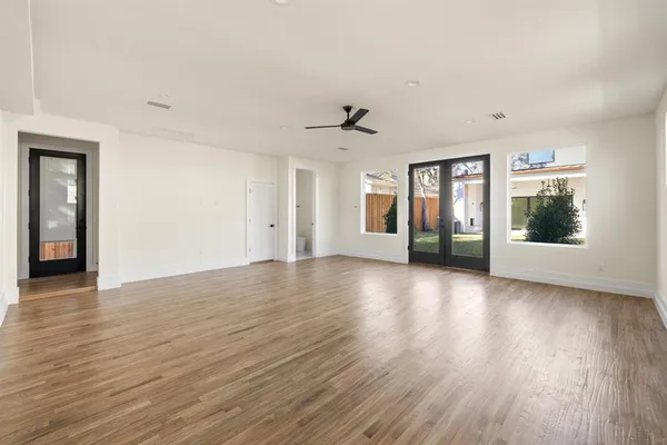 $14,000 | 6028 Richmond Avenue, Dallas, TX 75206