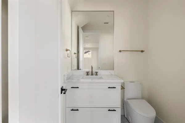 $14,000 | 6028 Richmond Avenue, Dallas, TX 75206