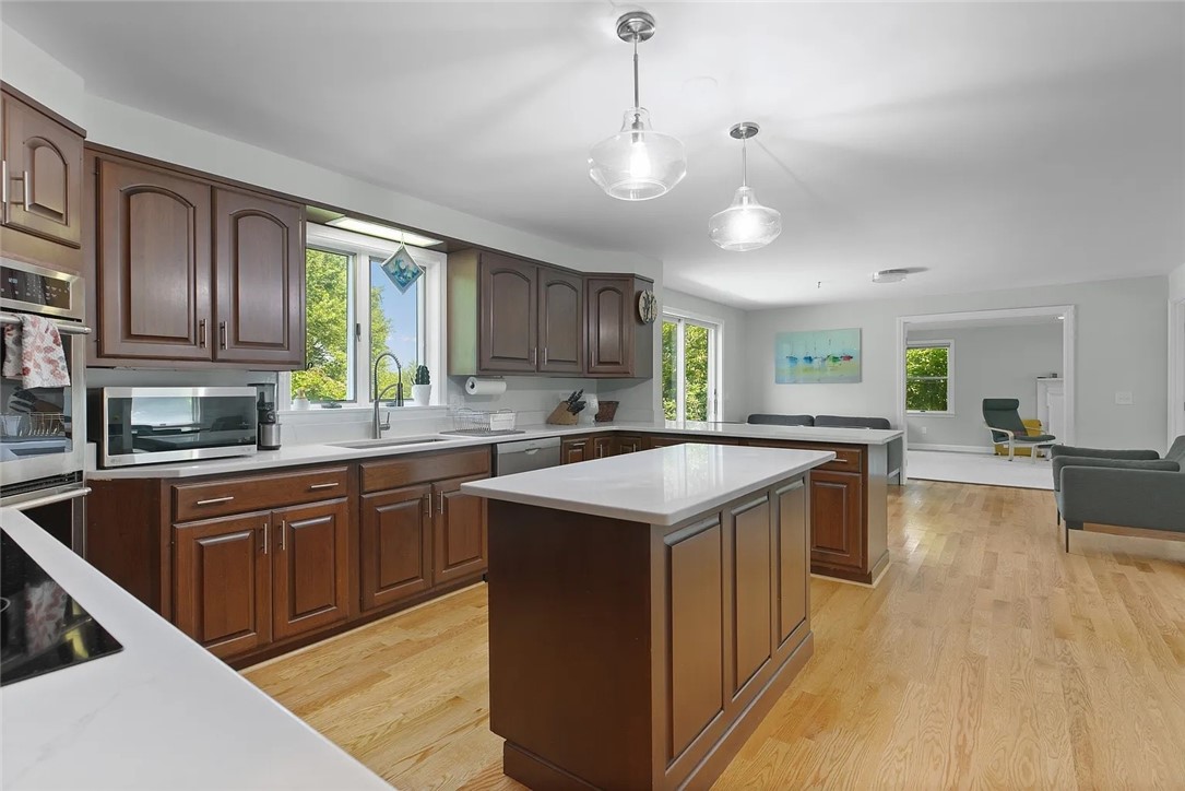 30 Battery Lane Jamestown, RI 02835 - Photo 8 of 23