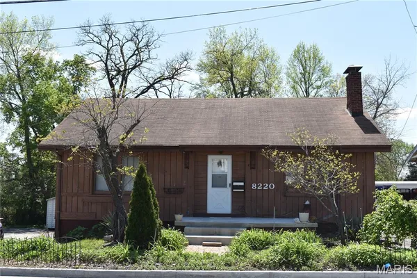 $114,900 | 8220 Page Avenue, St. Louis, MO 63130