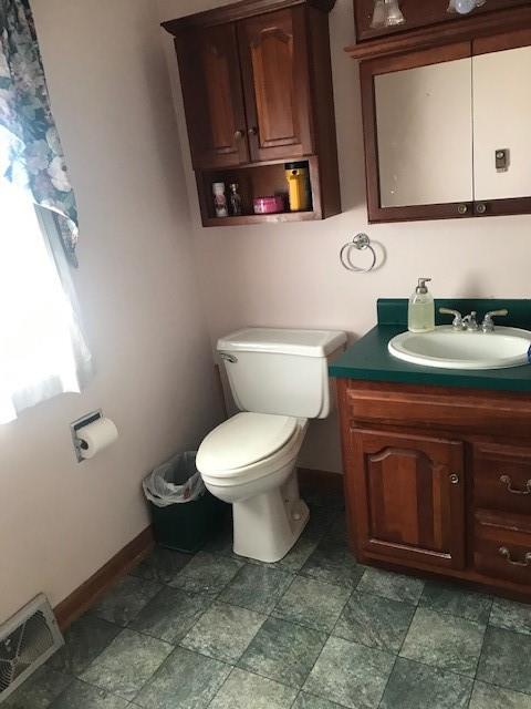 22015 Metcalf Road Bucyrus, KS 66013 - Photo 10 of 15