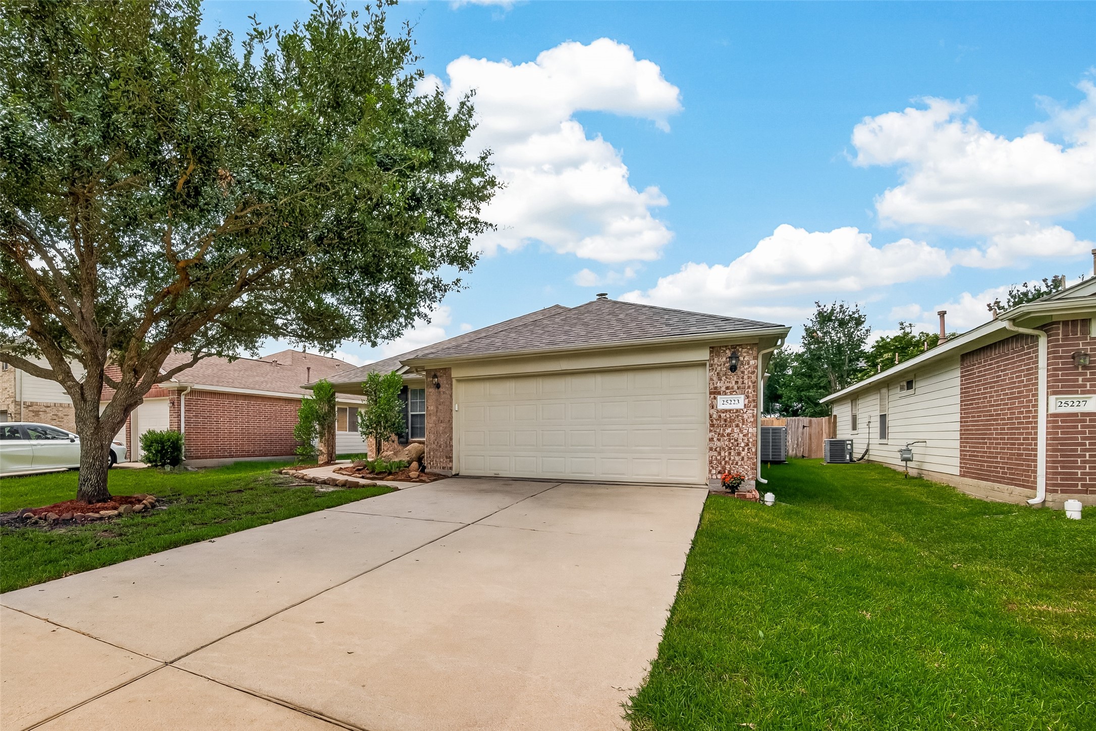 25223 Clover Ranch Drive Katy, TX 77494 - Photo 4 of 38