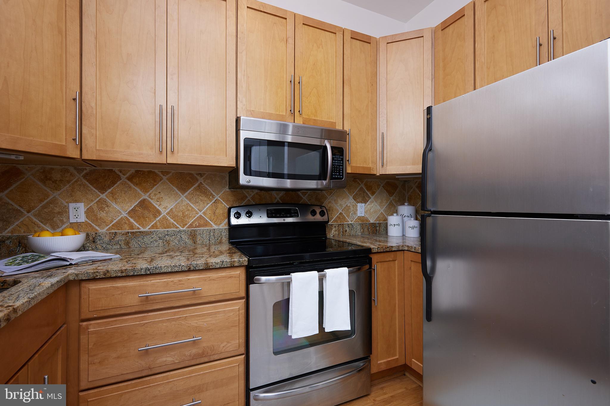2611 Adams Mill Road Northwest, Unit 405 Washington, DC 20009 - Photo 10 of 38 Kitchen