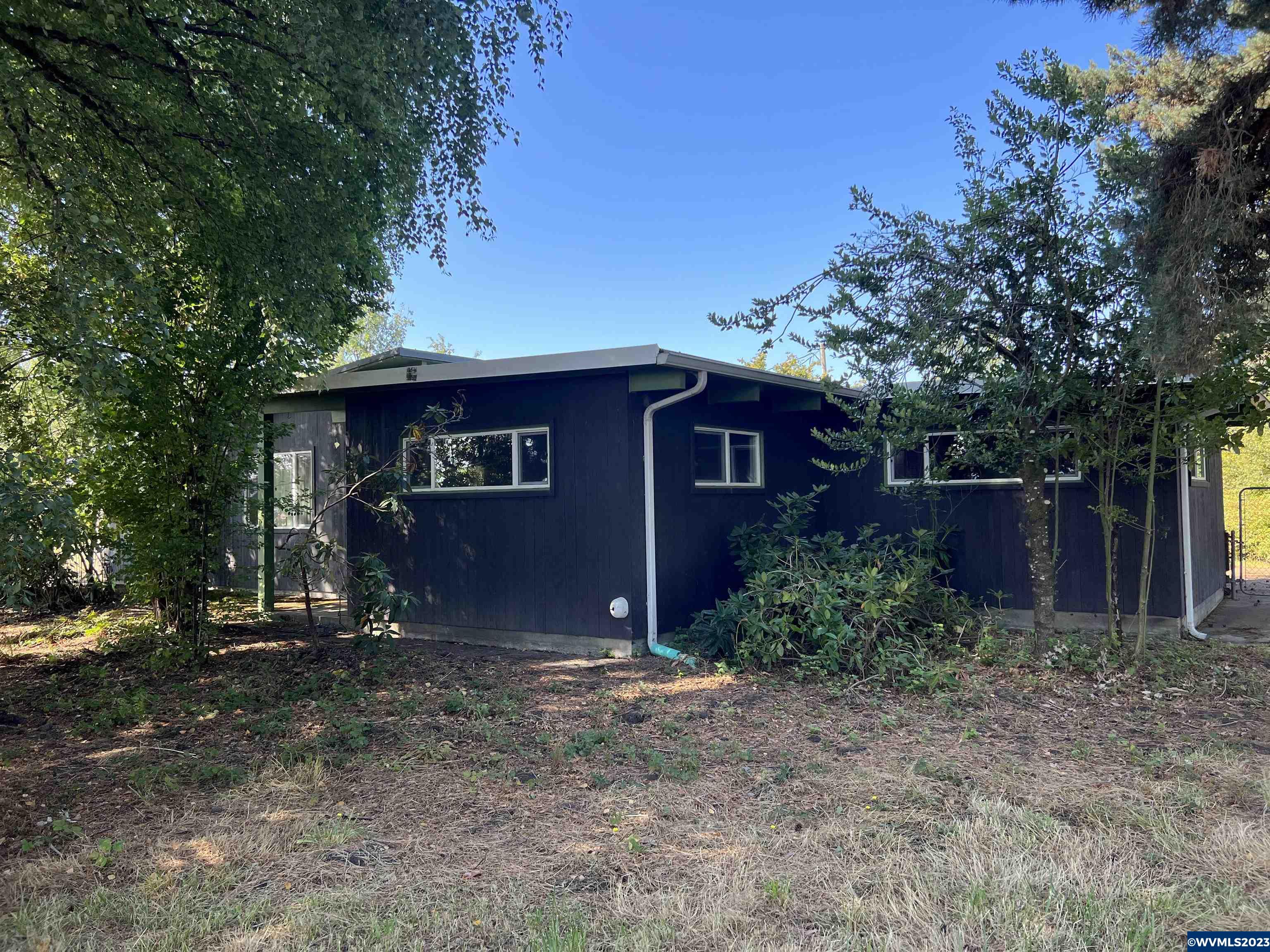 1925 Greenwood Road South Independence, OR 97351 - Photo 2 of 36