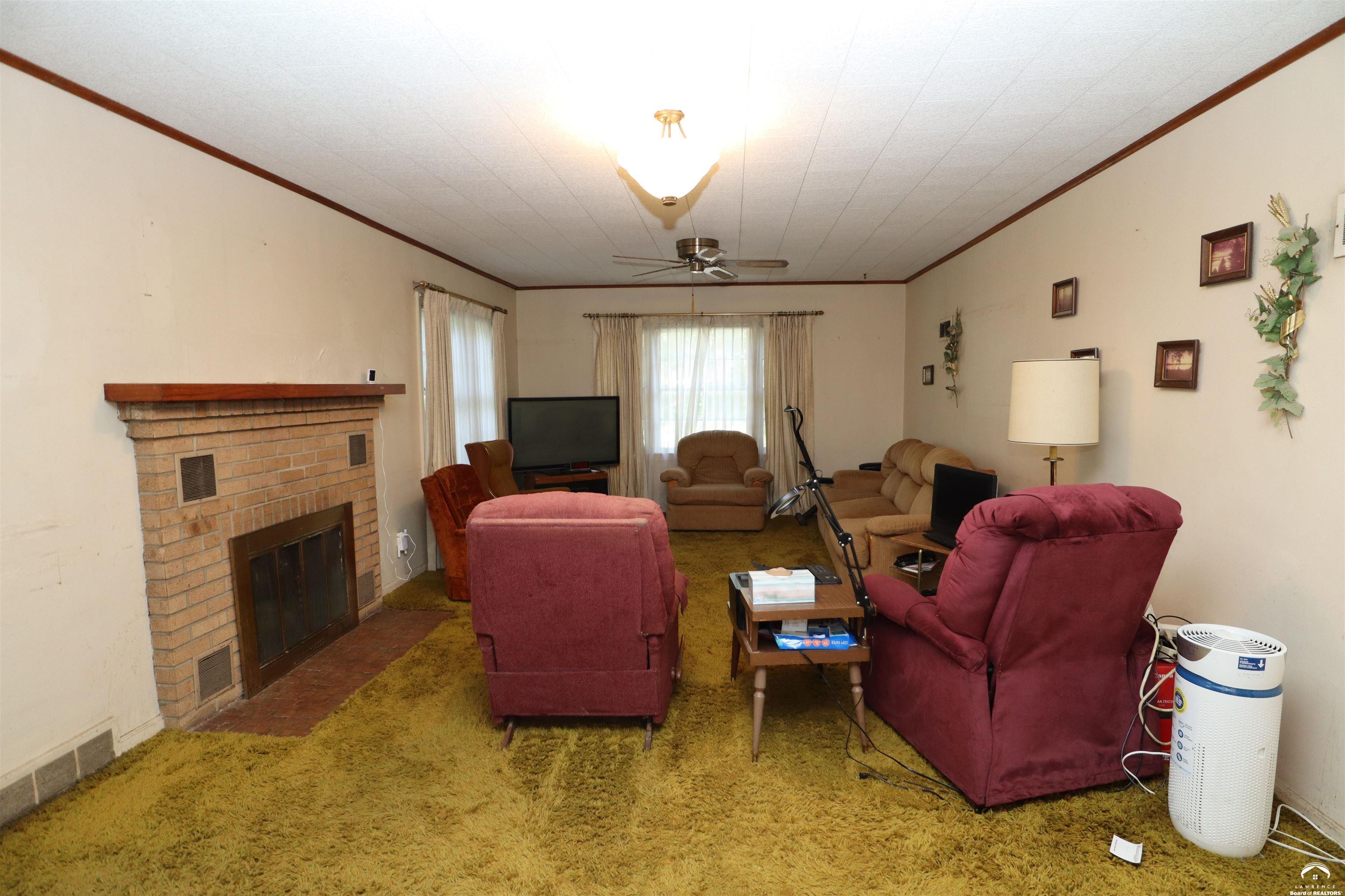 115 East 8th Street Eudora, KS 66025 - Photo 4 of 8