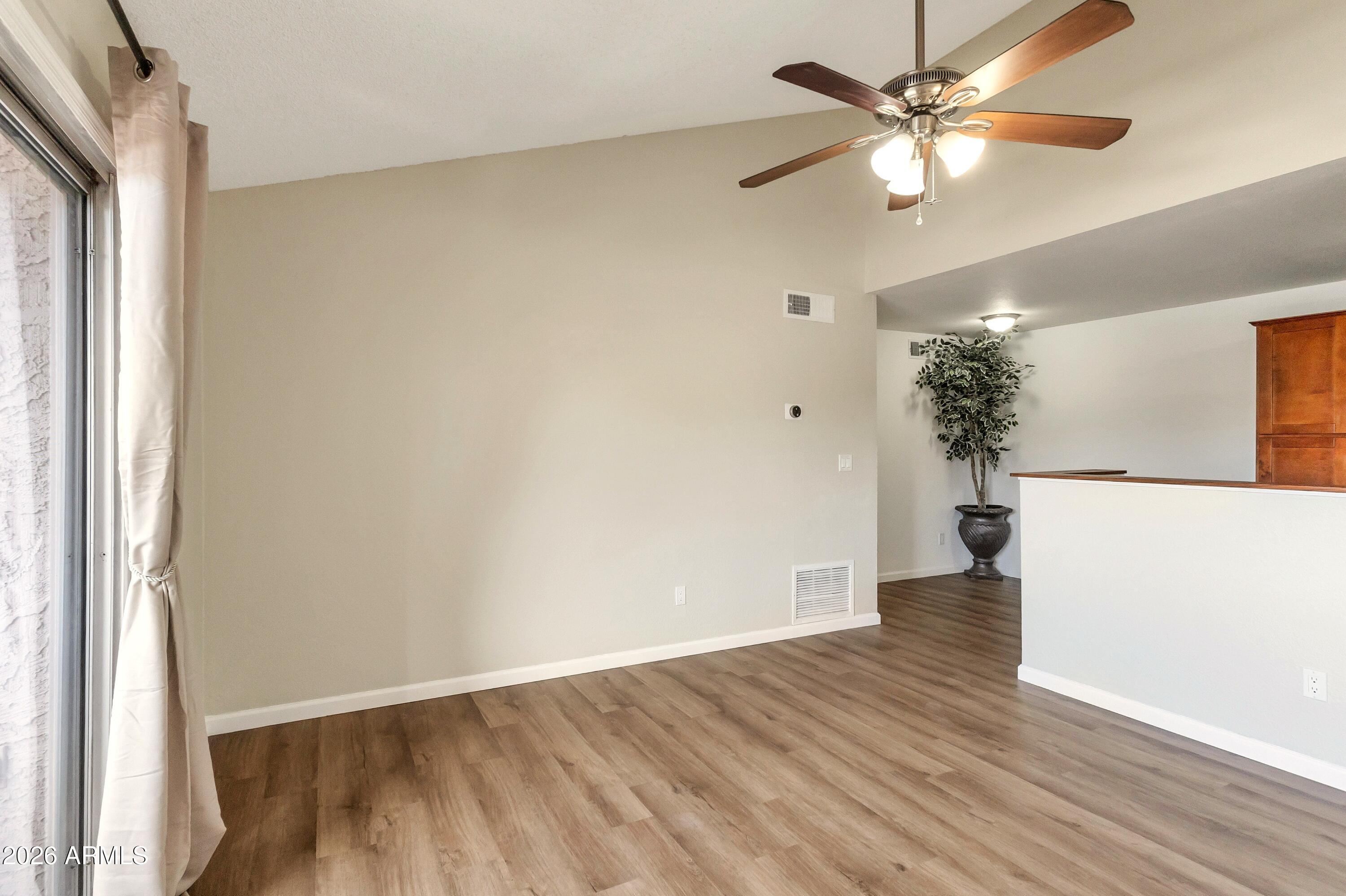 623 West Guadalupe Road, Unit 214 Mesa, AZ 85210 - Photo 9 of 22 7-livingroom3