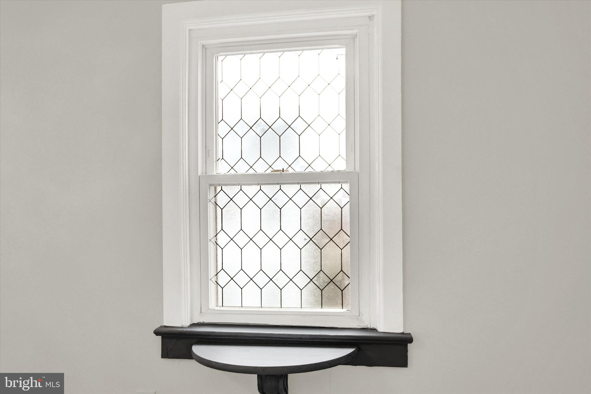 513 Poplar Street Lancaster, PA 17603 - Photo 20 of 41 an empty room with a window