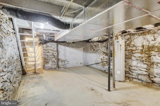 a view of a backyard with sitting area