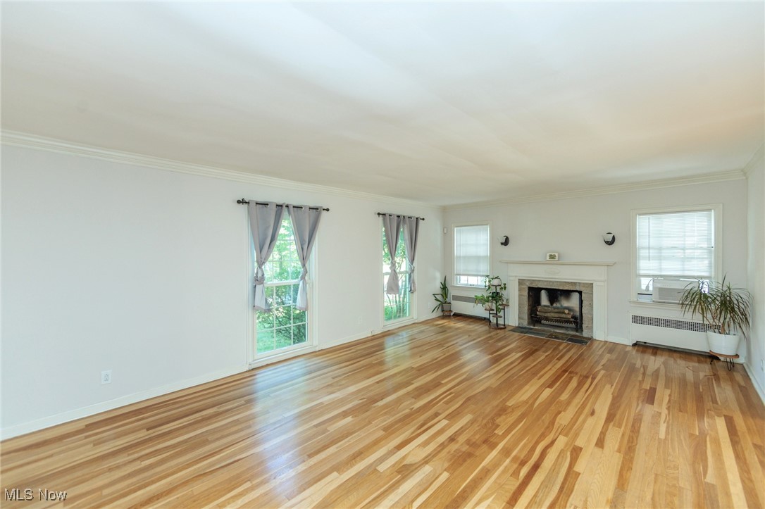2551 Ashurst Road University Heights, OH 44118 - Photo 4 of 50