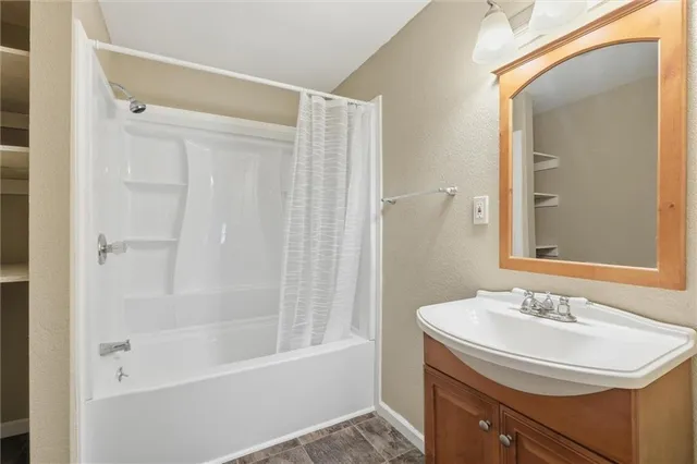 $219,950 | 414 Brown Avenue, Osawatomie, KS 66064