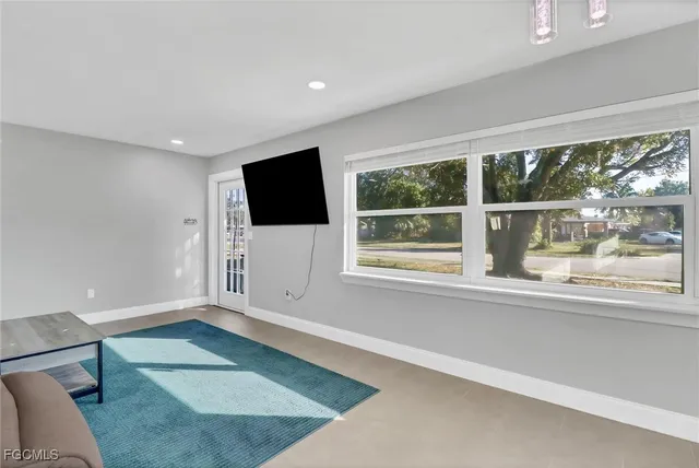 $278,900 | 853 Java Plum Avenue, North Fort Myers, FL 33903