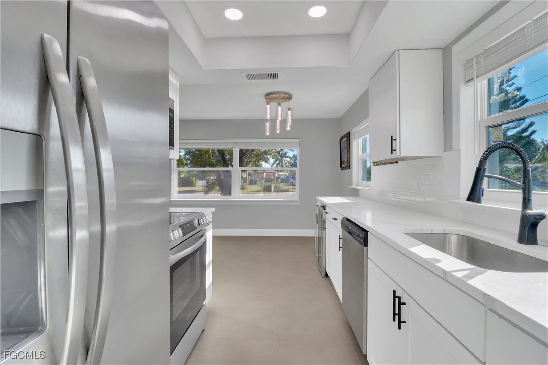 853 Java Plum Avenue North Fort Myers, FL 33903 - Photo 13 of 24