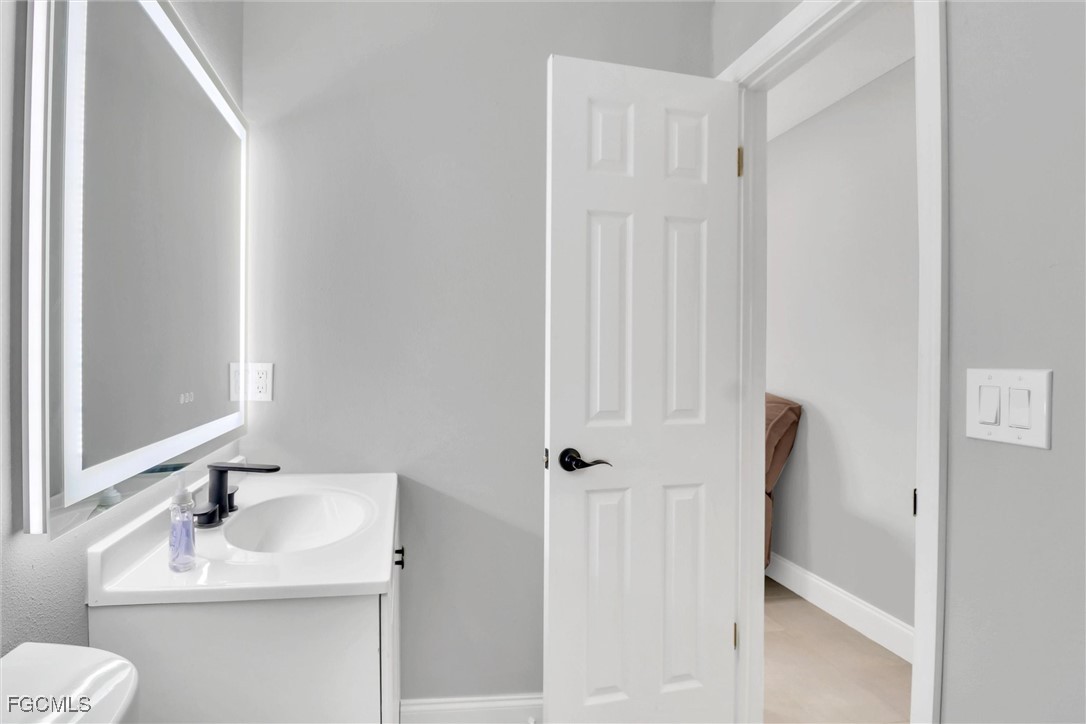 853 Java Plum Avenue North Fort Myers, FL 33903 - Photo 15 of 24