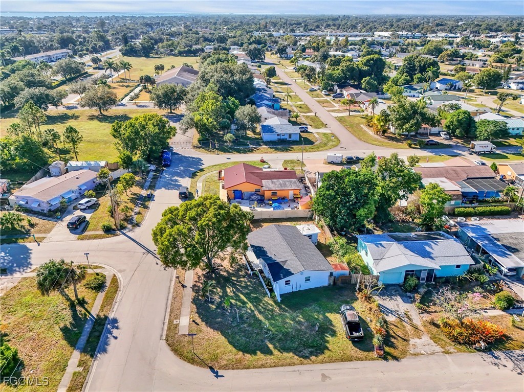 853 Java Plum Avenue North Fort Myers, FL 33903 - Photo 6 of 24