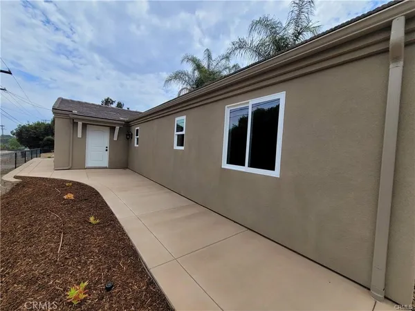 $2,750 | 1485 Surrey Heights, Fallbrook, CA 92028
