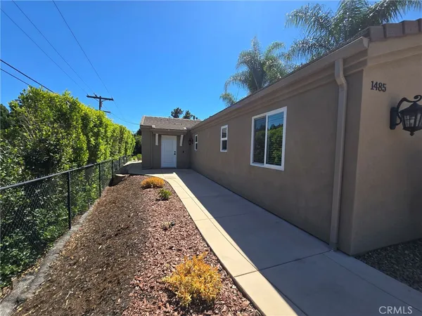 $2,750 | 1485 Surrey Heights, Fallbrook, CA 92028