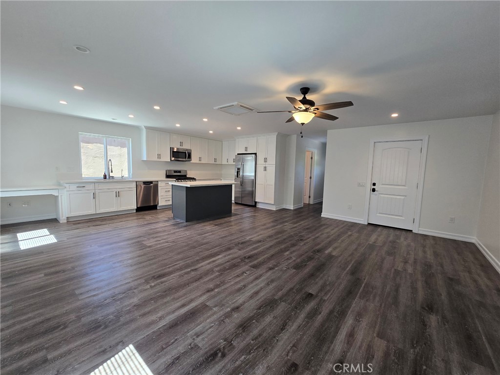 1485 Surrey Heights Fallbrook, CA 92028 - Photo 4 of 35