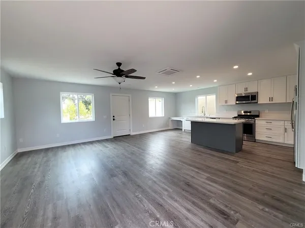 $2,750 | 1485 Surrey Heights, Fallbrook, CA 92028