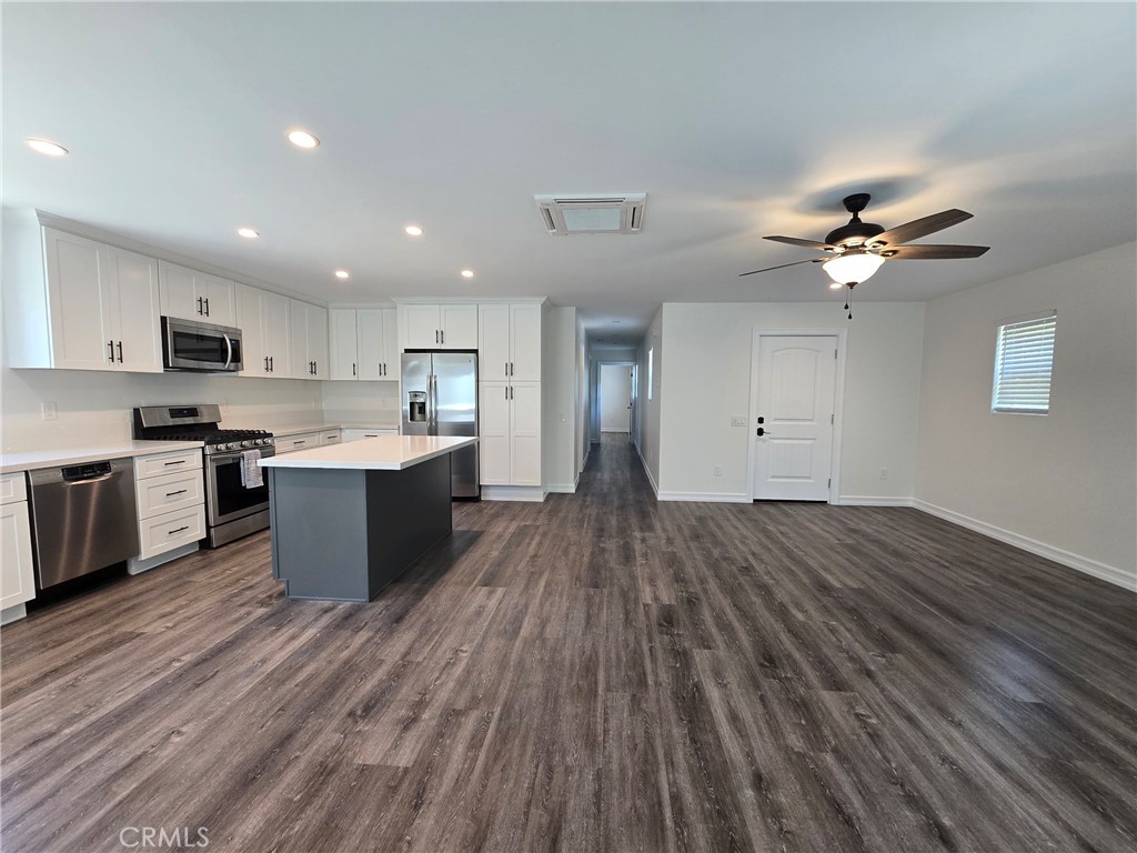 1485 Surrey Heights Fallbrook, CA 92028 - Photo 5 of 35