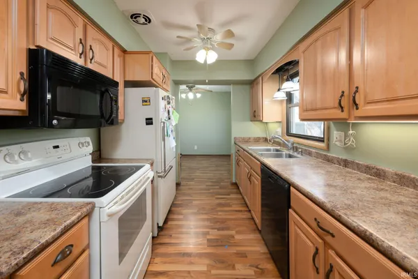 $219,900 | 5105 Ann Hackley Drive, Fort Wayne, IN 46835