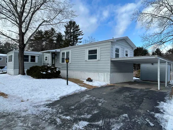 $117,500 | 911 Camelot Drive, Exeter, NH 03833