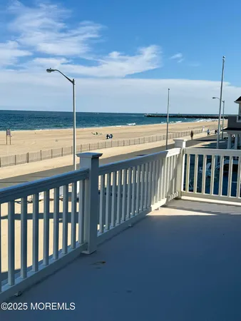 $5,000 | 275 Beach Front, Manasquan, NJ 08736