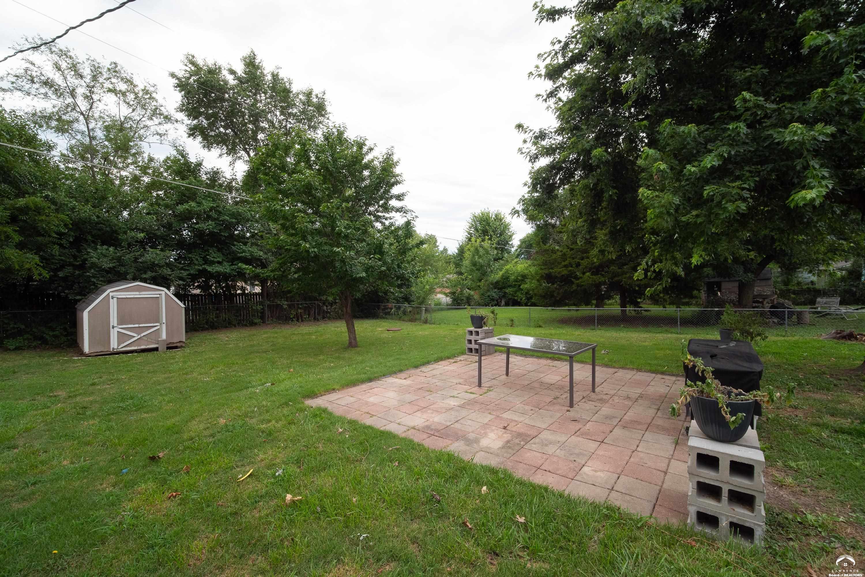 2712 Rawhide Lane Lawrence, KS 66046 - Photo 26 of 27