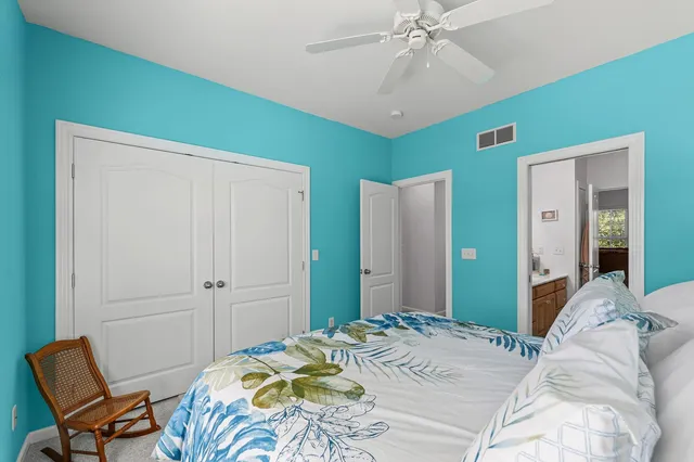 $425,000 | 512 Prairie Ln Drive, Monticello, IL 61856