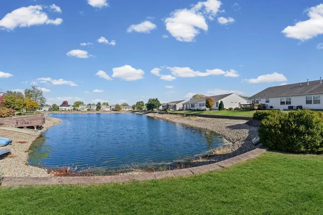 $425,000 | 512 Prairie Ln Drive, Monticello, IL 61856