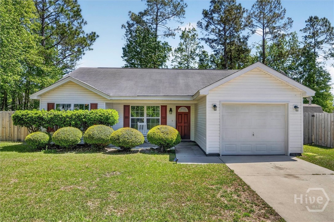102 Sand Pine Court Springfield, GA 31329 - Photo 3 of 32 Gallery Image 3
