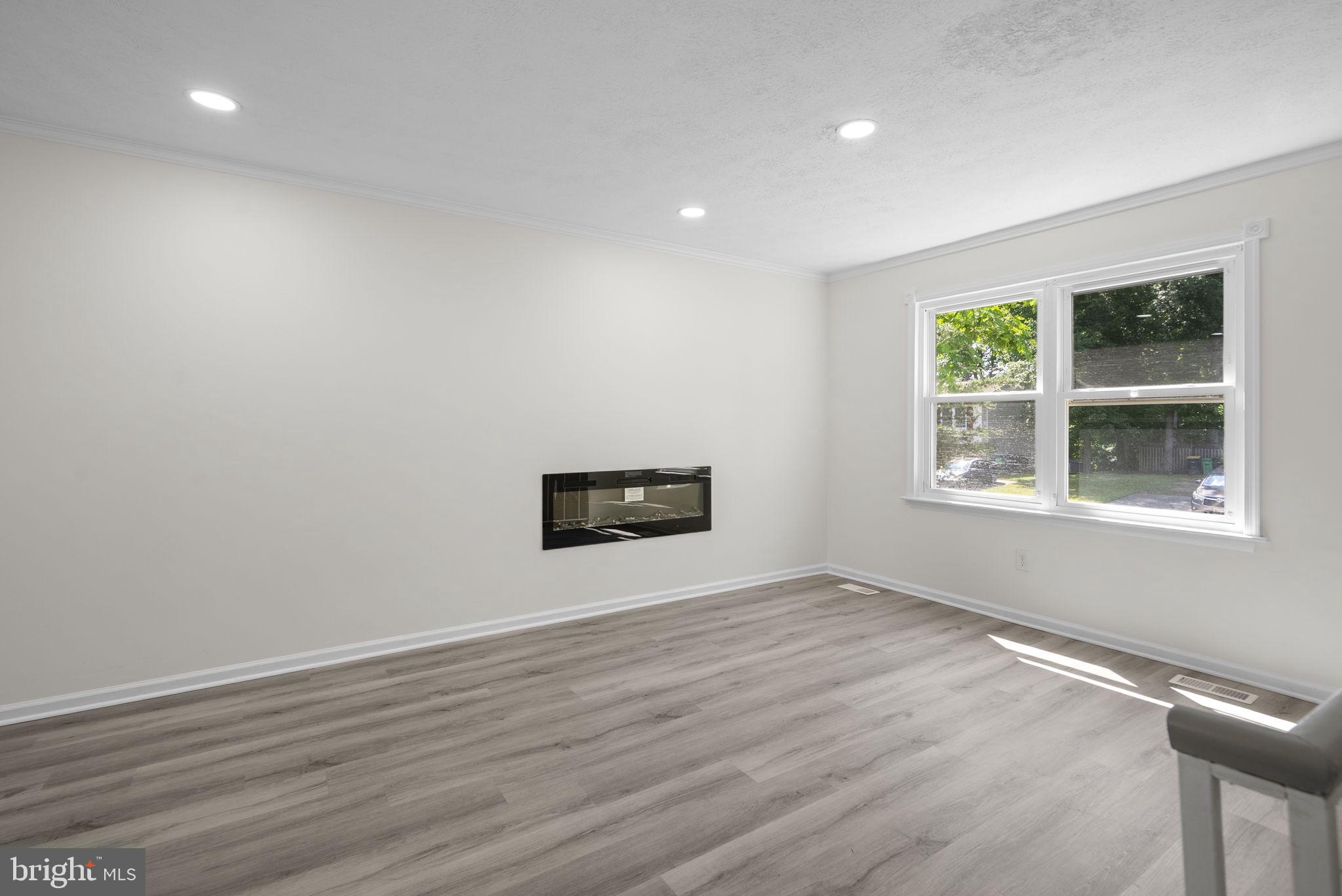 6208 Teaberry Way Clinton, MD 20735 - Photo 3 of 59