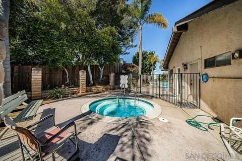 $495,000 | 1414 Market Street, Vista, CA 92084