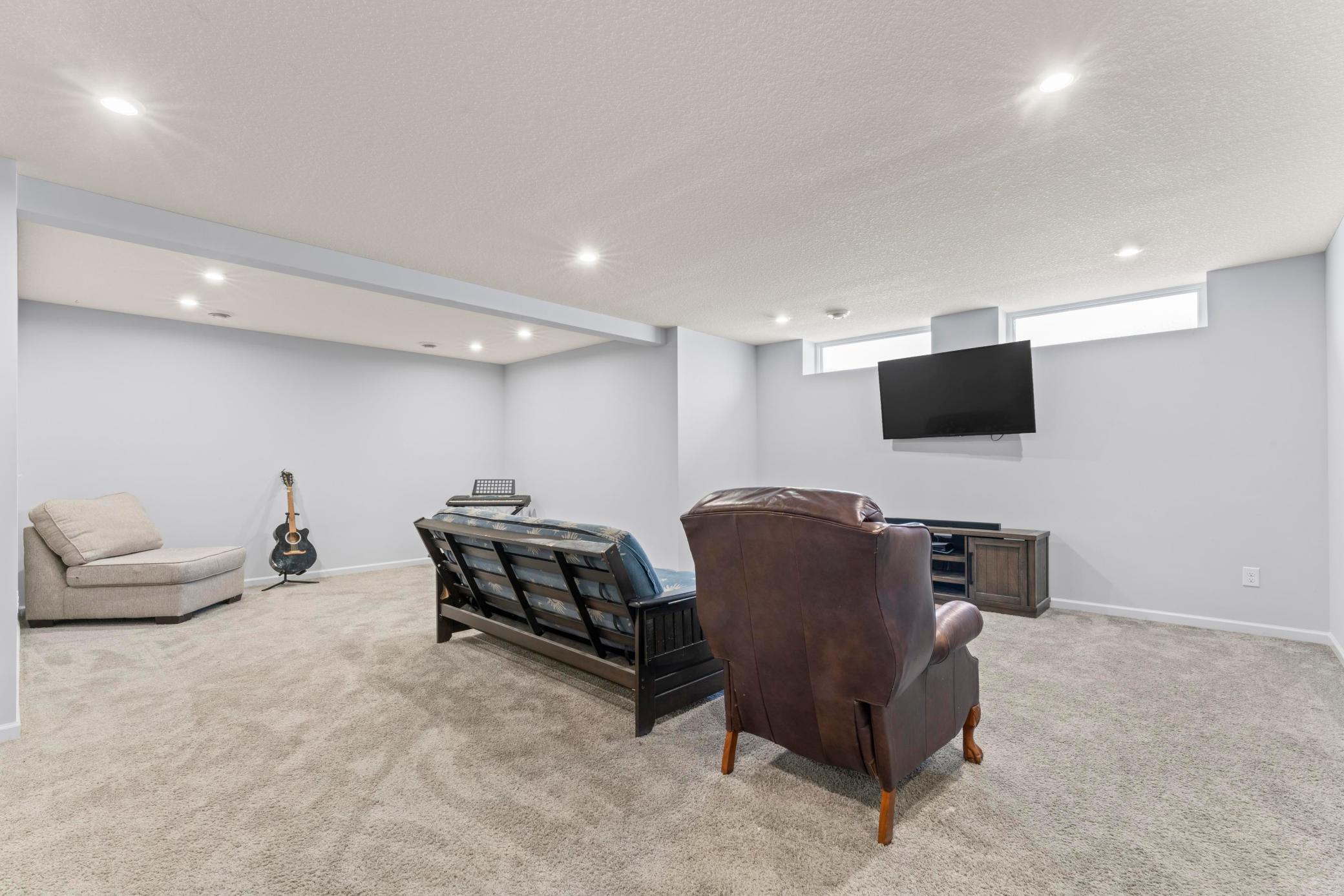 1026 Oakwood Road Newport, MN 55055 - Photo 15 of 20